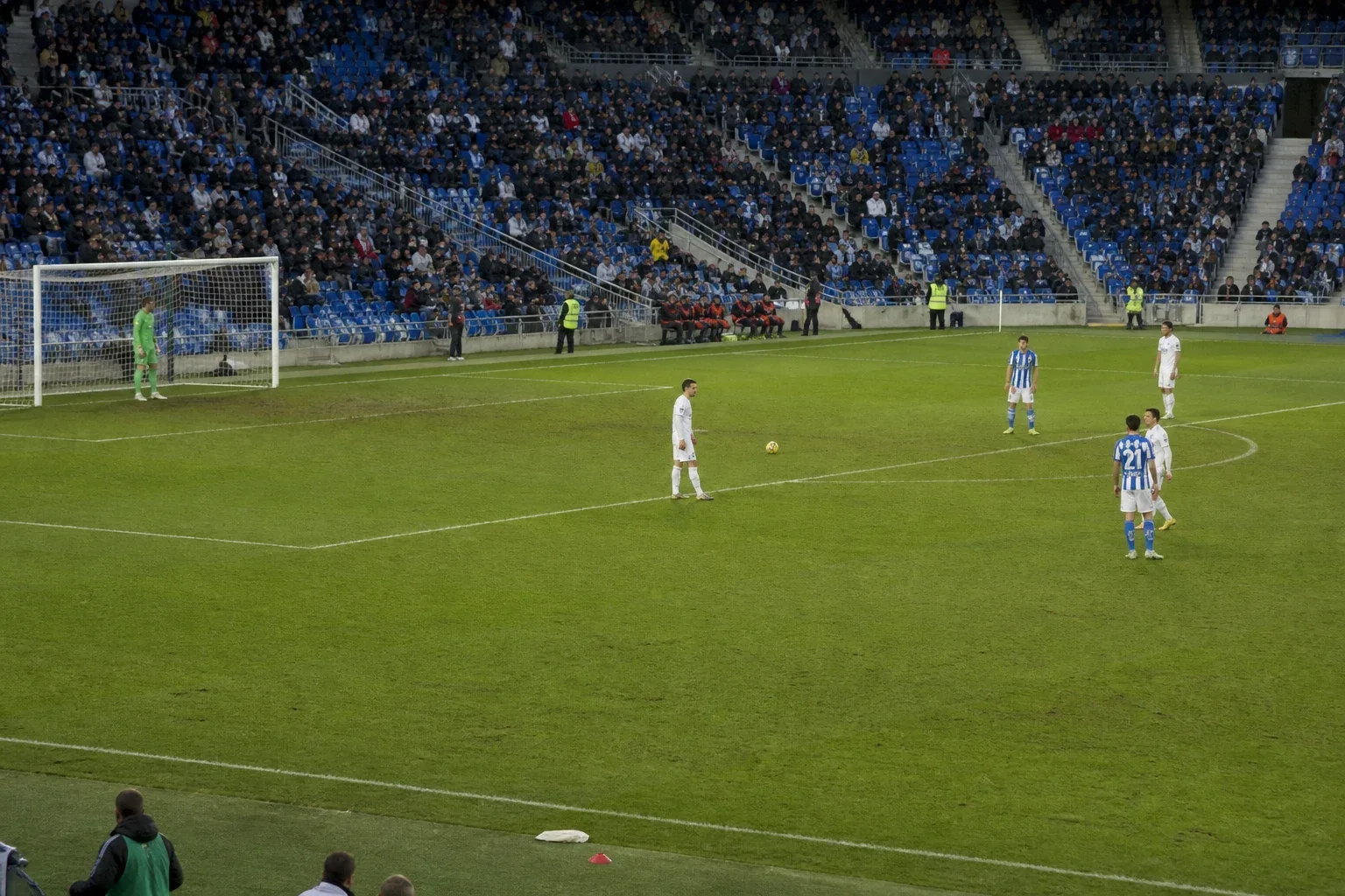 Real Madrid tok tabelltoppen etter klar seier over Real Sociedad